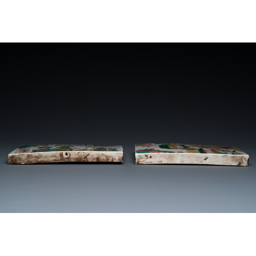 175 - Two rectangular Chinese famille verte plaques, KangxiDescription:Dim.: 21,5 x 12,5 cmCondition:The a... 