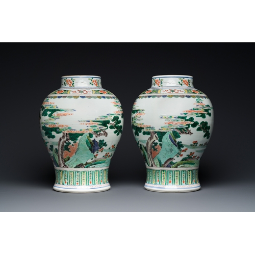 181 - A pair of Chinese famille verte 'Shou Lao' vases, KangxiDescription:H.: 35,5 cmCondition:The absence... 