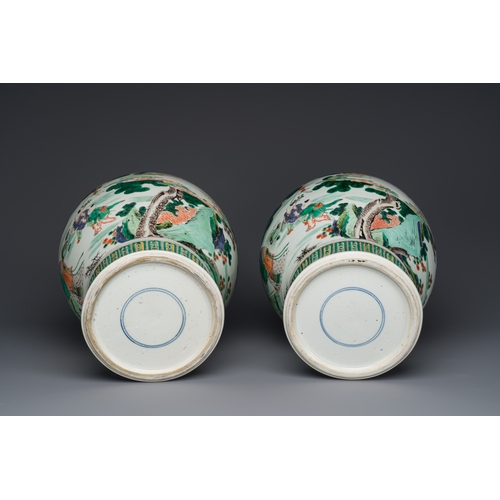 181 - A pair of Chinese famille verte 'Shou Lao' vases, KangxiDescription:H.: 35,5 cmCondition:The absence... 