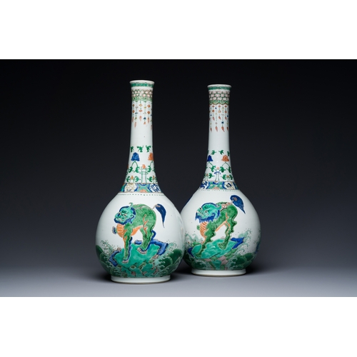 188 - A pair of large Chinese famille verte 'mythic animals' vases, KangxiDescription:H.: 49,5 cm Provenan... 