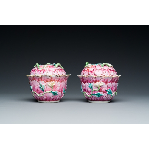 220 - A fine pair of Chinese famille rose 'lotus' bowls and covers on stands, QianlongDescription:Dia.: 15... 