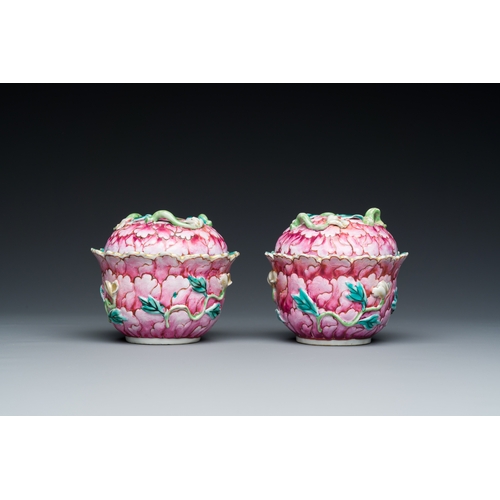 220 - A fine pair of Chinese famille rose 'lotus' bowls and covers on stands, QianlongDescription:Dia.: 15... 