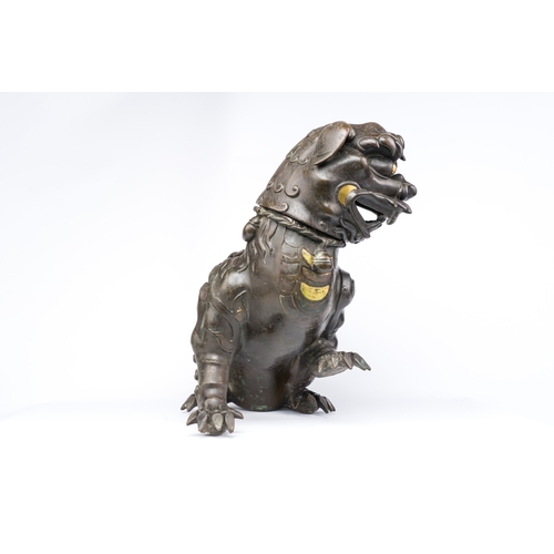 247 - A rare Chinese inlaid bronze lion-form censer, MingDescription:H.: 35 cm - L.: 43 cm Weight: 10,4 kg... 