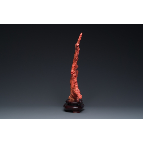 265 - A large Chinese red coral 'Baxian' group, 19/20th C.Description:H 45 - L 38 cm (incl. stand) Weight:... 