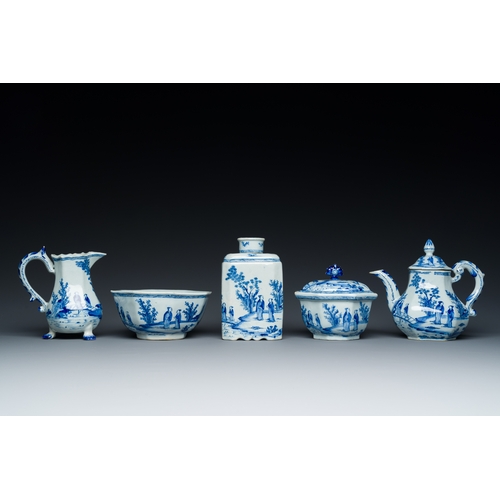 341 - An extremely rare Dutch Delft blue and white five-piece tea service, 18th C.Description:L.: 15 cm - ... 