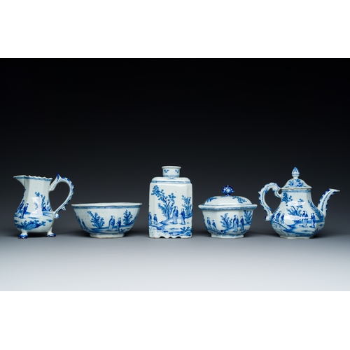 341 - An extremely rare Dutch Delft blue and white five-piece tea service, 18th C.Description:L.: 15 cm - ... 