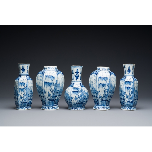 342 - A small blue and white Dutch Delft garniture of five vases, 18th C.Description:H.: 17,5 cm (the tall... 