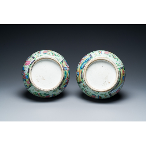 15 - A pair of Chinese Canton famille rose celadon-ground vases, 19th C.Description:H.: 37,5 cmCondition ... 