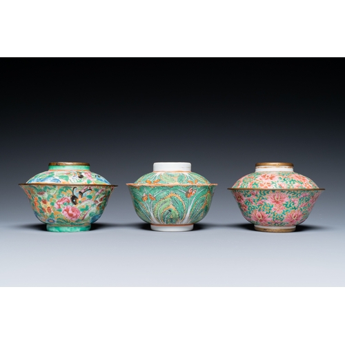 20 - Three Chinese Canton famille rose bowls and covers for the Thai market, 19th C.Description:Dia.: 12 ... 