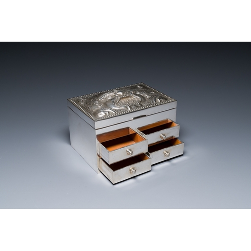 23 - A Thai silver jewelry case in its original box inscribed 'School for Arts & Crafts, Bangkok, Siam', ... 