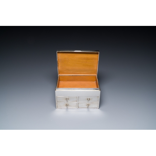 23 - A Thai silver jewelry case in its original box inscribed 'School for Arts & Crafts, Bangkok, Siam', ... 