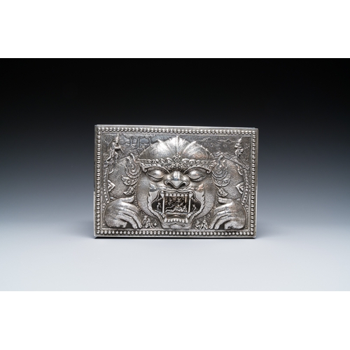 23 - A Thai silver jewelry case in its original box inscribed 'School for Arts & Crafts, Bangkok, Siam', ... 