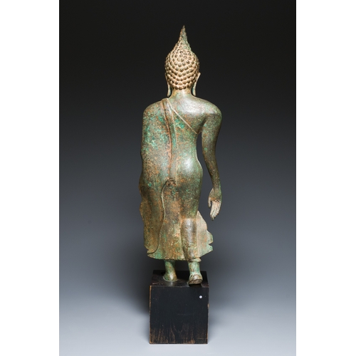 25 - A large Thai partly gilt bronze sculpture of Buddha, probably Sukhotai period, 15th C.Description:H.... 