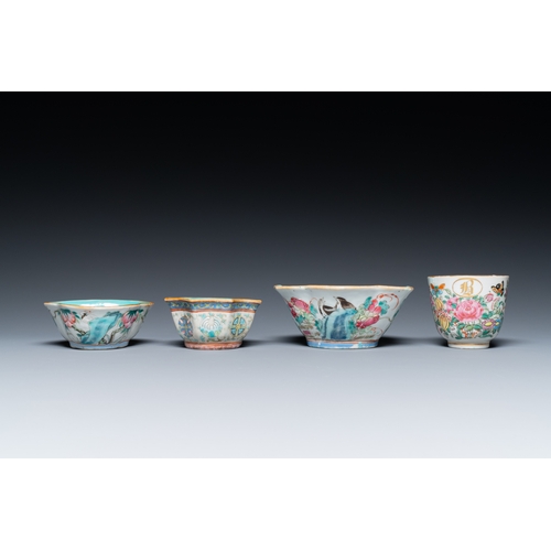 46 - A varied collection of Chinese porcelain, 18/19th C.Description:Dia.: 24,5 cm (the Canton monogramme... 