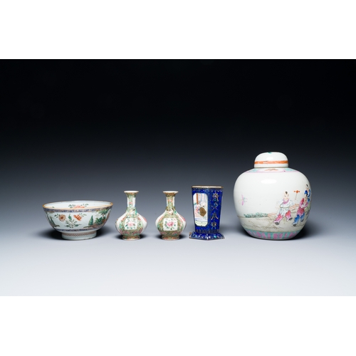 53 - A varied collection of Chinese porcelain and Canton enamel, 18/19th C.Description:H.: 35 cm (the tal... 