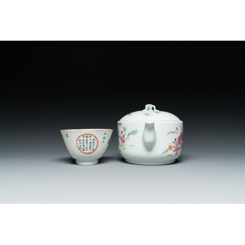 54 - A varied collection of Chinese and Japanese porcelain, 18th C. and laterDescription:Dia.: 30 cm - H.... 