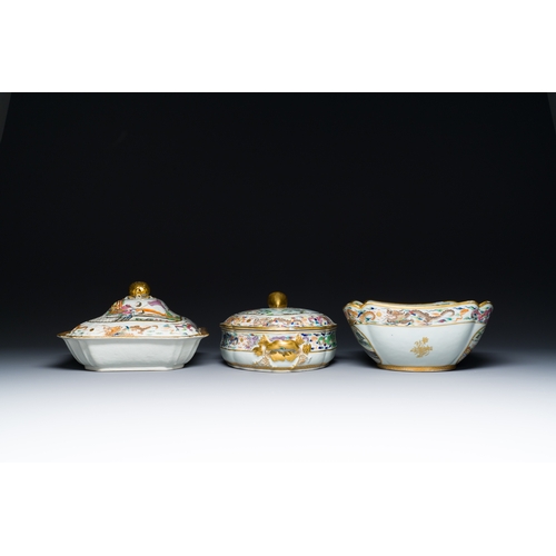 8 - Two fine monogrammed Chinese Canton famille rose tureens and a bowl, mid-19th C.Description:L.: 32 c... 