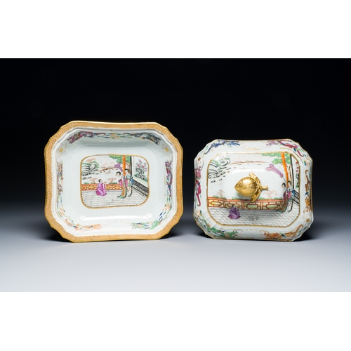 8 - Two fine monogrammed Chinese Canton famille rose tureens and a bowl, mid-19th C.Description:L.: 32 c... 