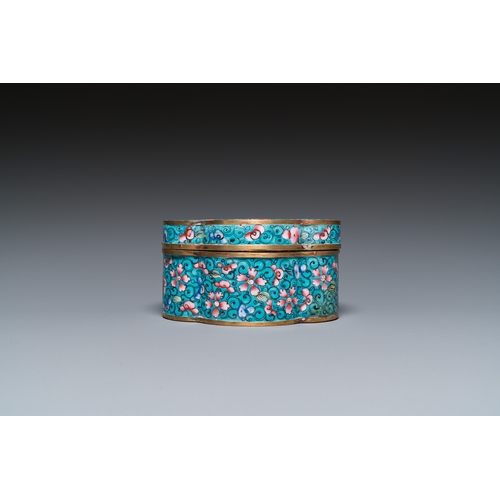 102 - Five various Chinese Canton enamel pieces, Qing/RepublicDescription:Dim.: 22 x 15 cm (the largest di... 