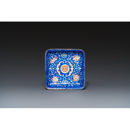 111 - A Chinese Canton enamel mustard jar on stand, QianlongDescription:Dim.: 13 x 13 cm (the stand)Dia.: ... 