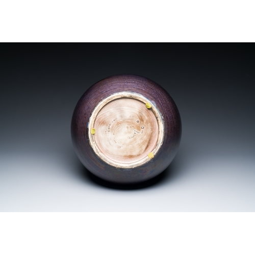 120 - A large Chinese aubergine-glazed triple gourd vase, 18th C.Description:H.: 57,5 cmCondition reports:... 