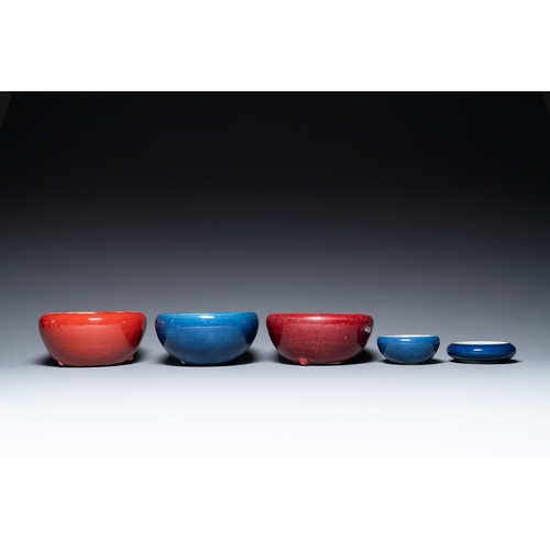 137 - Four Chinese blue- and flambe-glazed censers and a brush washer, 19/20th C.Description:Dia.: 21 cm -... 