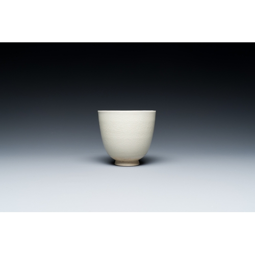 161 - A Chinese white-glazed wine cup, probably SuiDescription:H.: 8,5 cmCondition reports:Please contact ... 