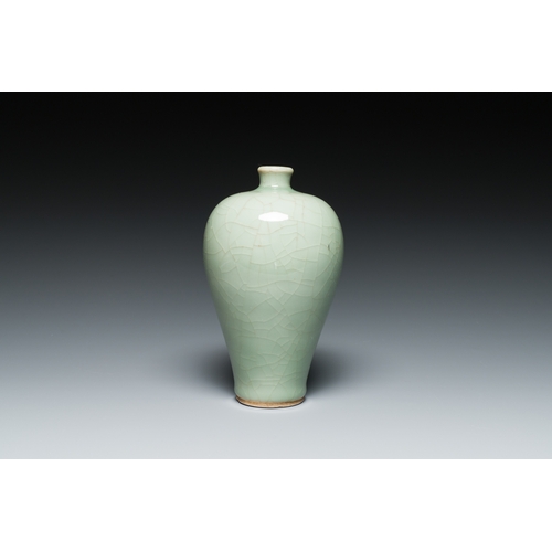 169 - A Chinese monochrome celadon-glazed 'meiping' vase, 18/19th C.Description:H.: 19 cm Provenance:- A F... 