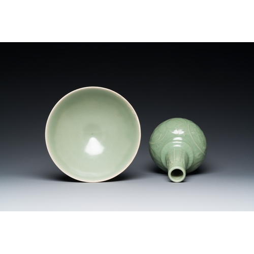 191 - A Chinese Longquan celadon vase and a 'lotus' bowl, Yuan or laterDescription:H.: 27 cm (the vase)Con... 