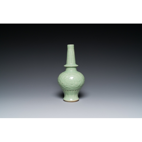 191 - A Chinese Longquan celadon vase and a 'lotus' bowl, Yuan or laterDescription:H.: 27 cm (the vase)Con... 