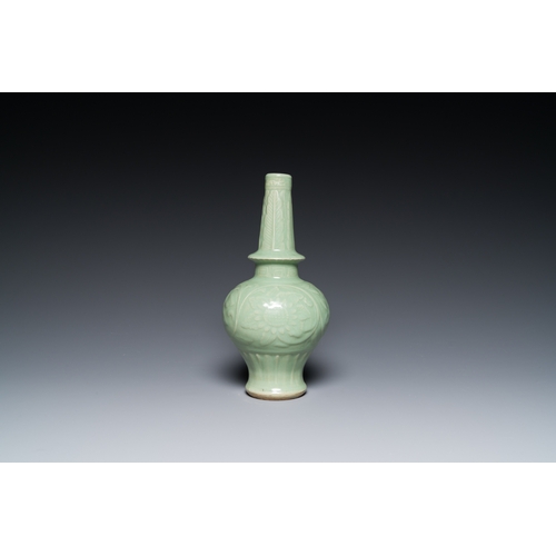 191 - A Chinese Longquan celadon vase and a 'lotus' bowl, Yuan or laterDescription:H.: 27 cm (the vase)Con... 