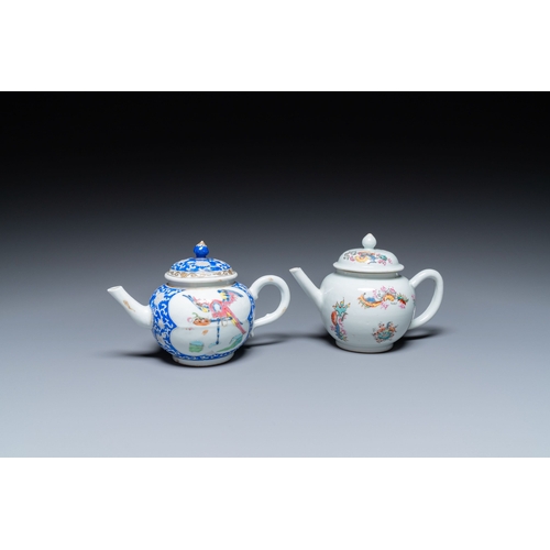 218 - Two unusual Chinese famille rose teapots and covers, Yongzheng/QianlongDescription:L.: 19,5 cm - H.:... 