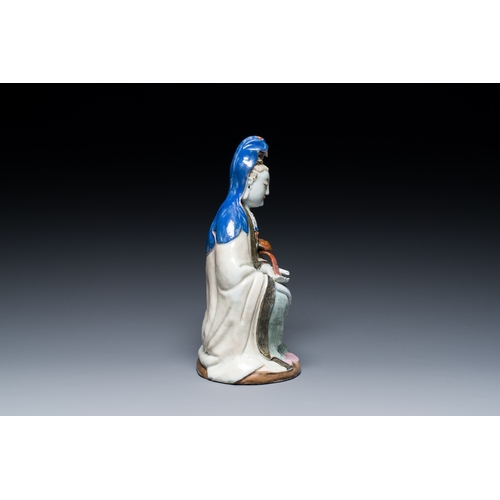 221 - A Chinese famille rose figure of Guanyin with a ruyi scepter, QianlongDescription:H.: 23,5 cm Ref.: ... 