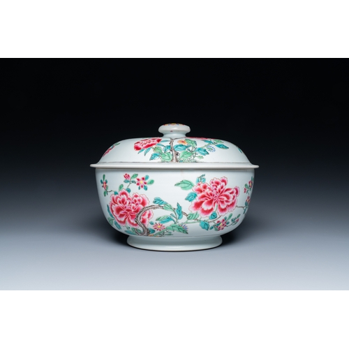 236 - A round Chinese famille rose tureen and cover with fine floral design, YongzhengDescription:Dia.: 24... 