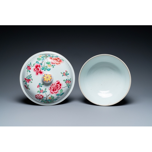 236 - A round Chinese famille rose tureen and cover with fine floral design, YongzhengDescription:Dia.: 24... 