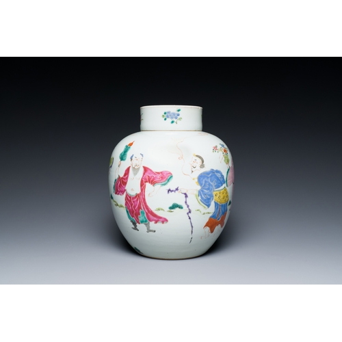 239 - A Chinese famille rose jar and cover, YongzhengDescription:H.: 24,5 cm (incl. the cover)Condition re... 