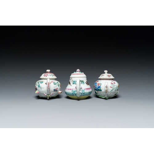 244 - Three Chinese famille rose teapots and covers, YongzhengDescription:L.: 15 cm - H.: 10,5 cm (the lar... 