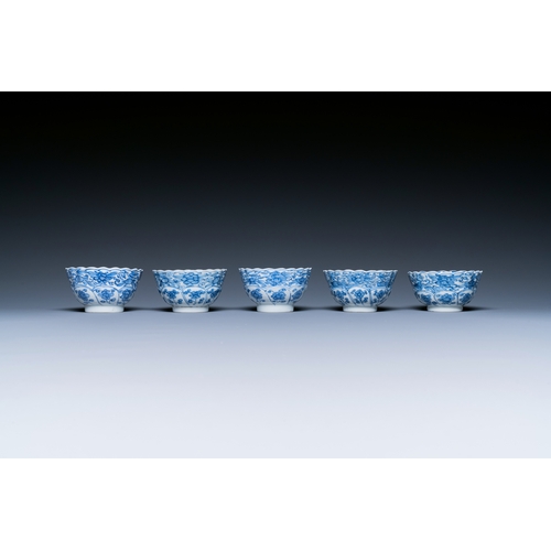 300 - Ten Chinese blue and white cups and saucers, KangxiDescription:Dia.: 13 cm (the saucers)Dia.: 8,5 cm... 