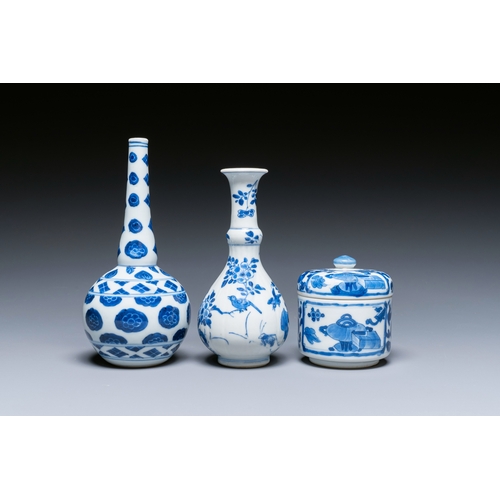 304 - Two Chinese blue and white vases and a covered bowl, KangxiDescription:H.: 16 cm (the tallest)Condit... 