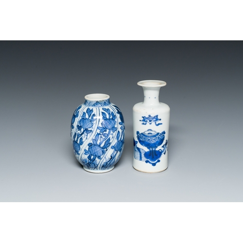 305 - Two small Chinese blue and white vases, KangxiDescription:H.: 11 cm (the tallest vase)Condition repo... 