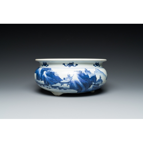 307 - A Chinese blue and white tripod censer with figures in a mountainous landscape, KangxiDescription:Di... 