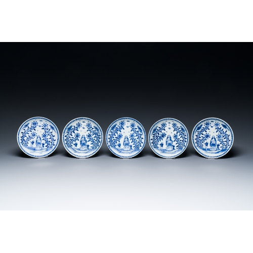 351 - Nine Chinese blue and white 'Madonna and Child' saucers and two cups, KangxiDescription:Dia.: 14 cm ... 