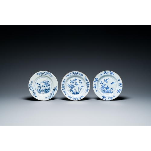 352 - 14 Chinese blue, white and verte-Imari plates, Kangxi/QianlongDescription:Dia.: 23,5 cm (the largest... 