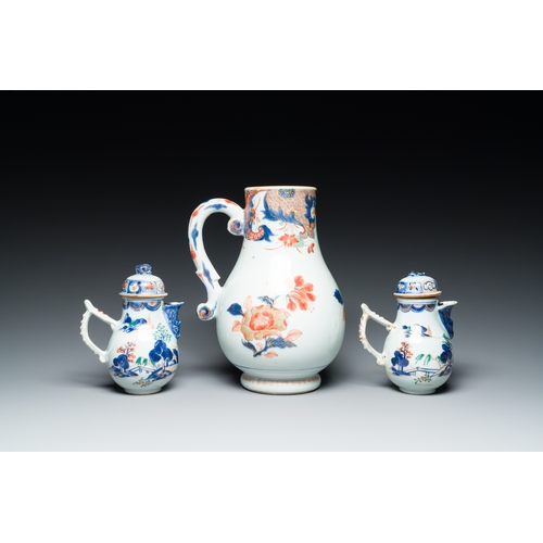 355 - A large Chinese verte-Imari jug and two pairs of covered jugs on stands, Kangxi/QianlongDescription:... 