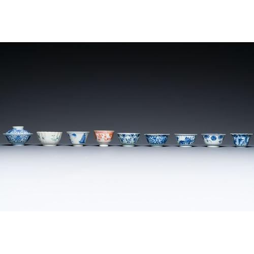 362 - A very extensive collection of Chinese cups and saucers, Kangxi and laterDescription:Dia.: 14 cm (th... 