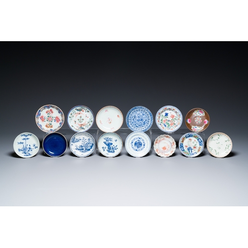 362 - A very extensive collection of Chinese cups and saucers, Kangxi and laterDescription:Dia.: 14 cm (th... 