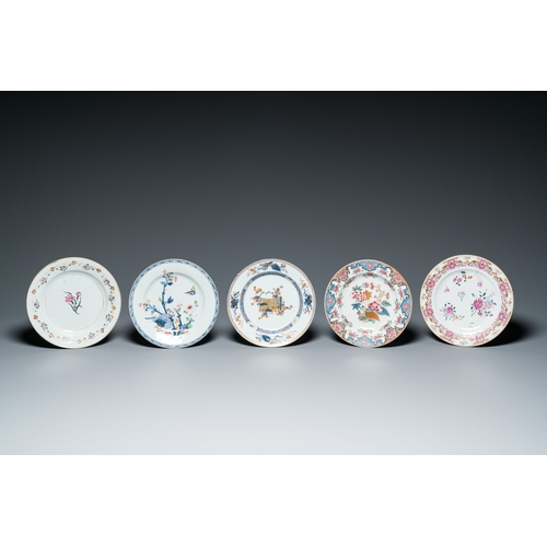 366 - An extensive and varied collection of Chinese porcelain, Yongzheng/QianlongDescription:Dia.: 23,5 cm... 