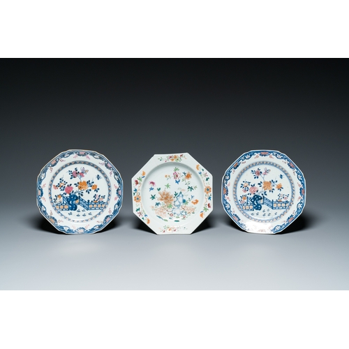 366 - An extensive and varied collection of Chinese porcelain, Yongzheng/QianlongDescription:Dia.: 23,5 cm... 