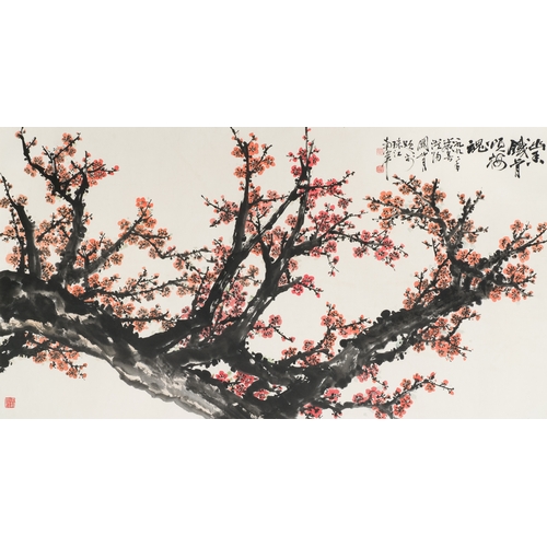 385 - Guan Shanyue éå±±æ (1912-2000): 'Plum blossoms', ink and colours on paper, dated 1992Description... 