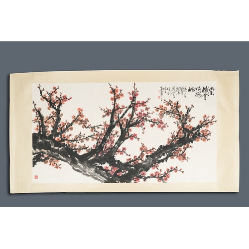 385 - Guan Shanyue éå±±æ (1912-2000): 'Plum blossoms', ink and colours on paper, dated 1992Description... 